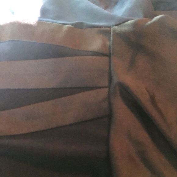 Navy blue dress with 3/4 sleeves and side ruffle - very flattering -size 14 - Picture 5 of 7